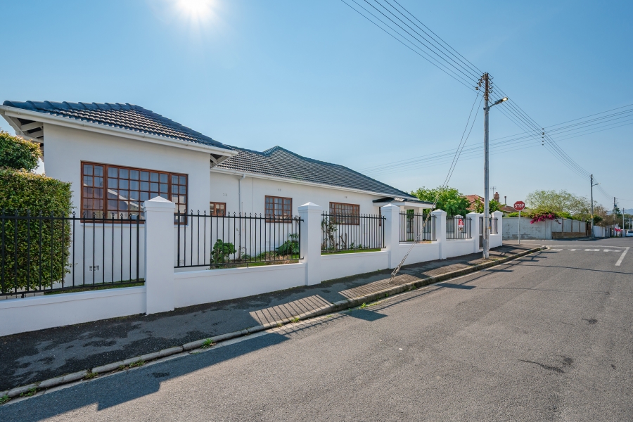 3 Bedroom Property for Sale in Lochnerhof Western Cape